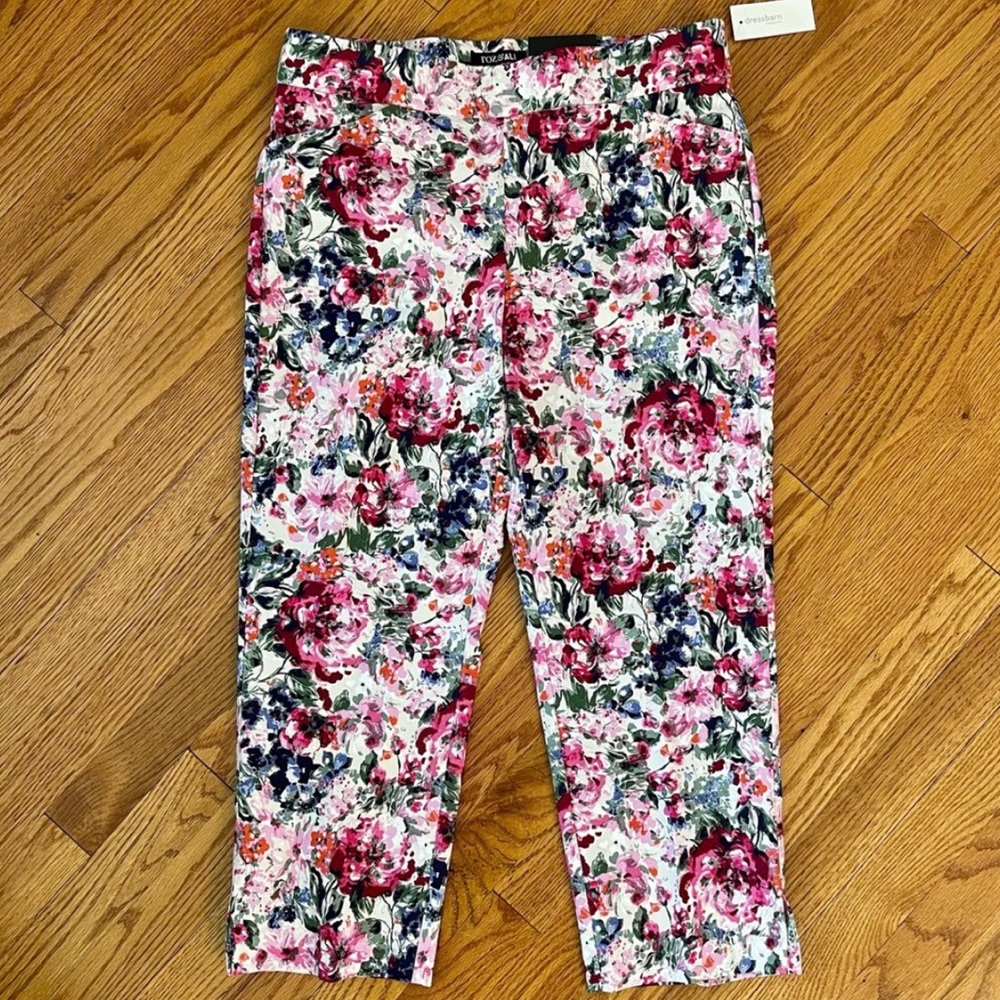 Roz & Ali | NWT Floral Cropped Ankle Pants | Size 12